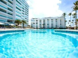 Beach Apartment - Marbella, Juan Dolio!! Getaway Offer!!