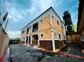 Akinkorede Lodge