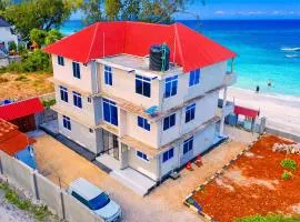 Uroa Beachfront 2BR Apartment with Sea View