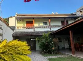 Casa Mantiqueira Pinhal by M&P