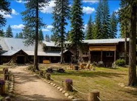 Clair Tappaan Lodge