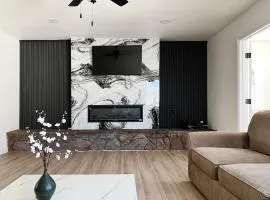 ONYX House Sofi - LAX