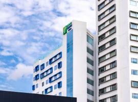 Holiday Inn Express & Suites Puebla Angelopolis by IHG, hotel en Puebla