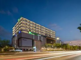 Holiday Inn Express Shanghai Qingpu New City by IHG
