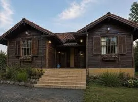 Casa de Madeira Néktar - Refúgio na Natureza