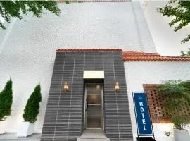 Hotel LaM