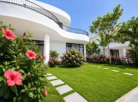 Ivory Mountain Villa