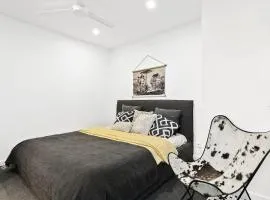 Joy Apartment 5