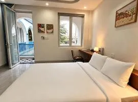 Lêu Hêu Villa & Coffee