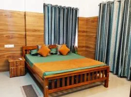Swanthanam Devine stay