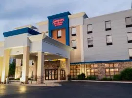 Hampton Inn & Suites Addison
