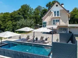 Holiday Home Cerine Hill by Villas Guide