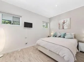 The Foreshore Apartment - BYO Linen