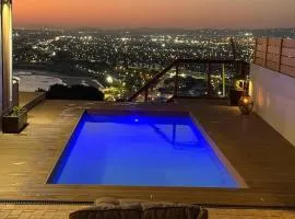 Phezulu Manor - Luxury Villa with Panoramic Views & 5 Terraces