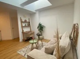Le Cocon Secret - Very quiet on Bandol harbor and 5 minutes walk from beach