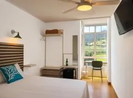 Hotel Peña Pintada by Vivere Stays