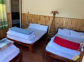 Hotel The Cross River