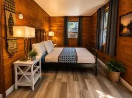 Crest Lodge Historic Mountain Inn