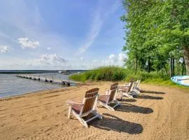 An Amazing Fall Getaway! North Long Lake Haven
