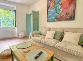 Charming flat in a Medieval village