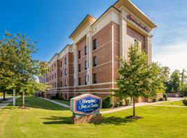 Hampton Inn & Suites By Hilton Knightdale Raleigh, hotel in Raleigh