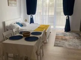 Studio Felix Relax MAO 13&14
