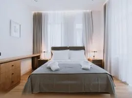 Dyrmo Hotel