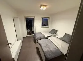 Am Apartment 5