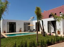 Villa FARAJ - Élégante Villa Familiale avec Piscine Privée à Essaouira