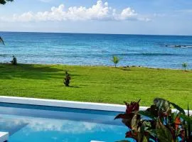 Emerald Luxe Suites