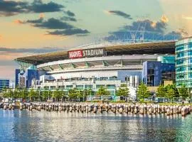 Beside Marvel Stadium - LaCrosse Accommodation - Live Luxe