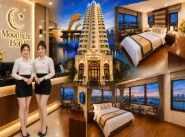 Moonlight Hotel & Suites - Highfloor view of the city center and Dragon Bridge