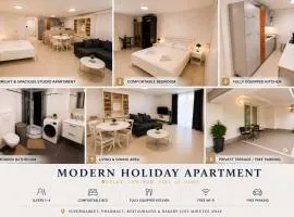 MODERN HOLIDAY APARTMENT Free Parking Free WiFi Fully Equipped 1 to 4 Guests