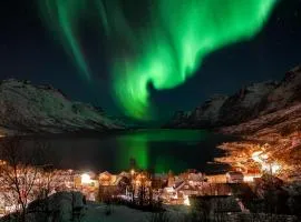 Northern Lights Retreat in Ersfjordbotn Tromsø
