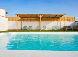 Java Barrosa Suites
