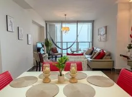 Amazing experience with ocean views on Balboa Ave 2