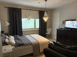 Idyllic upstairs apartment with two bedrooms