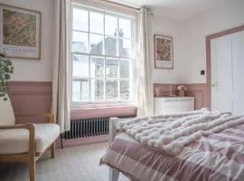 Boutique stay in the Heart of Historic Ramsgate