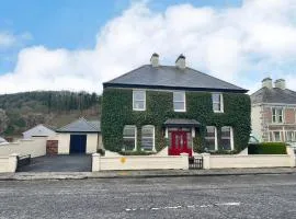Ivy House