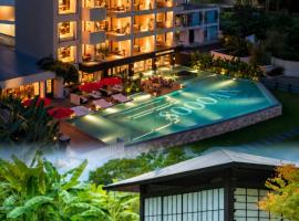 The Deer Haven Yangshuo - A Luxury Heritage & Modern Karst Mountain Retreat by Yulong River -Private Hot Spring Bath & Deer Interaction Experience & Rooftop Terrace, hotell sihtkohas Yangshuo