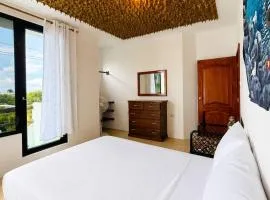 Ocean View Apartment with Private Balcony Near the Beach