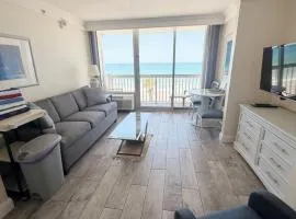 Daytona Beach Resort 1 bdrm family condo w/kitchen