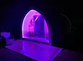 Private Pod with hot tub for two Causeway Coast