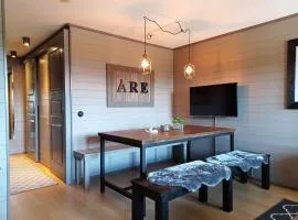 Cozy home for 4 in Central Bjornen