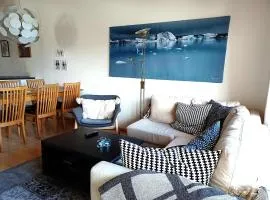 Bjornen Flat for 6 with Sauna & Balcony