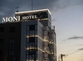 MONI hotel