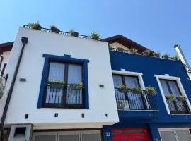 Juna's Hotel