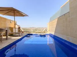 Staytopus Highlands Rooms Gozo Pool & View