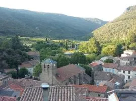 Atelier d'artiste au coure de la montagne Noire