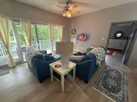 Luxurious Beach Front Villa Pool-Gym-AC Sleeps 5!